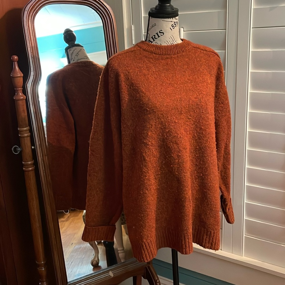 Vintage Banana Republic 100% Wool Sweater